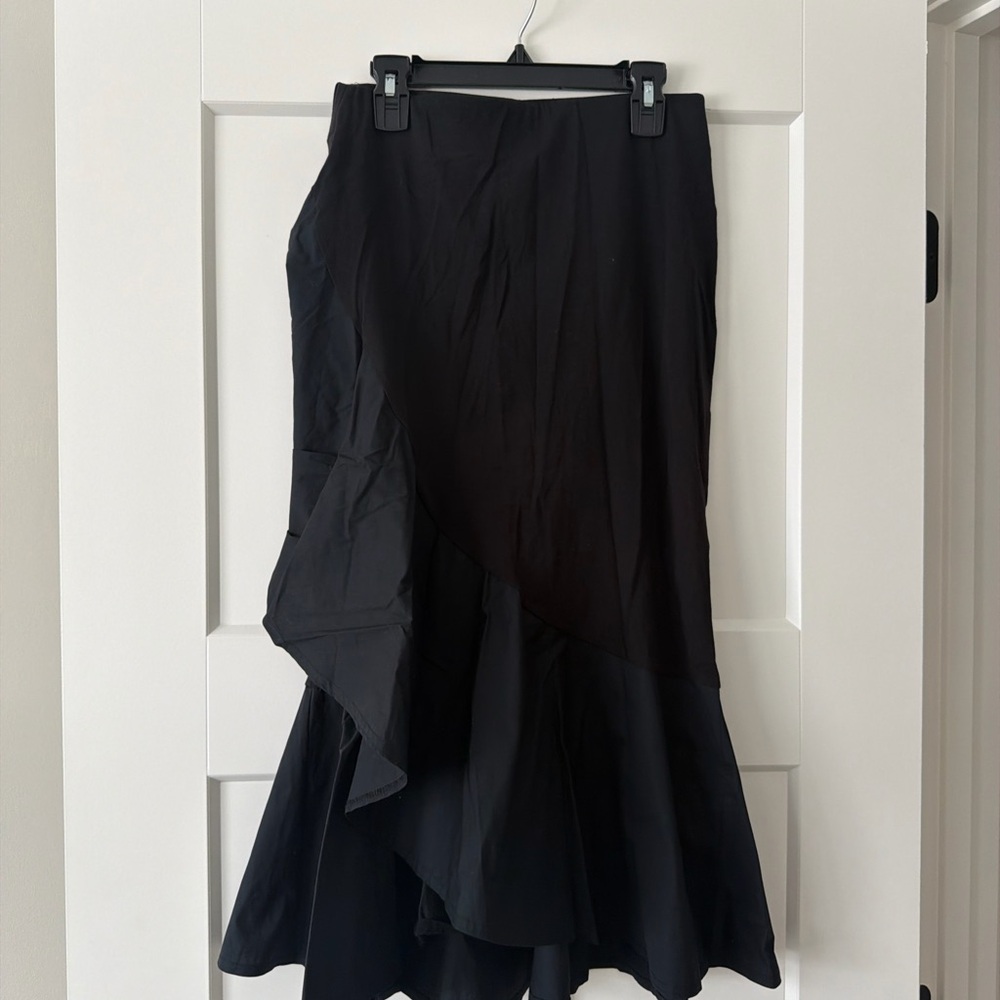 Ruffle Black Skirt